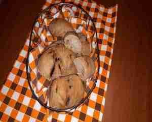 Rustichelle con olive nere al forno
