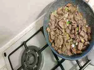 Fegato fritto con patate 1 Fegato fritto