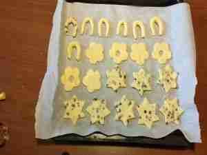 BISCOTTI DA Tè 5 gusti con unico impasto 4 Biscotti da Tè 5 gusti con un unico impasto