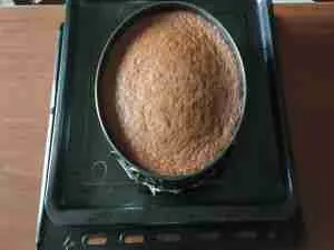 Torta agli amaretti senza glutine siciliana: un dolce che racconta la tradizione. 5 Torta agli amaretti