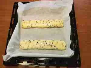 Parigini con gocce di cioccolato senza glutine: un'aggiunta preziosa a qualsiasi tavola. 4 Parigini con gocce di cioccolato