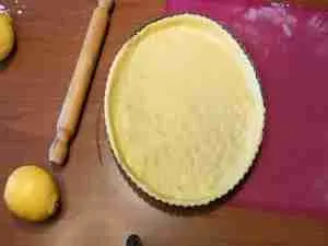 Crostata con crema bianca ai limoni di Sicilia