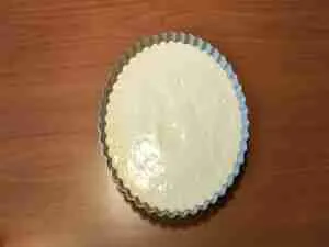 CROSTATA soffice senza glutine con confettura di pesche